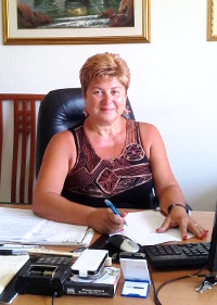 angela2